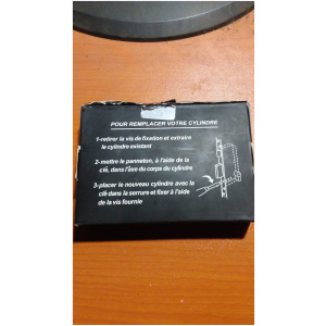 CYLINDRE INCOPIABLE A 5 CLES UNIC CHEIECHROME DORE