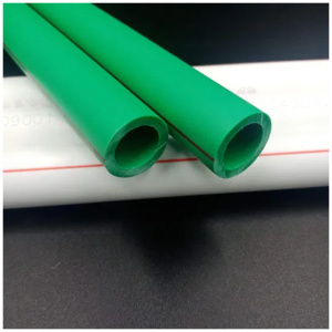 Tuyau / Tube PPR de 25 – 6m en piles de 25 pieces