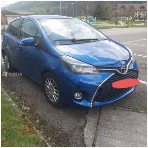 Toyota Yaris annee 2015 – Limousine Bleue