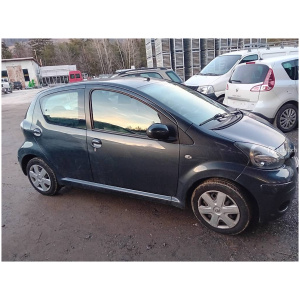 Toyota aygo 1.0 i Annee’ 2011 A Vendre